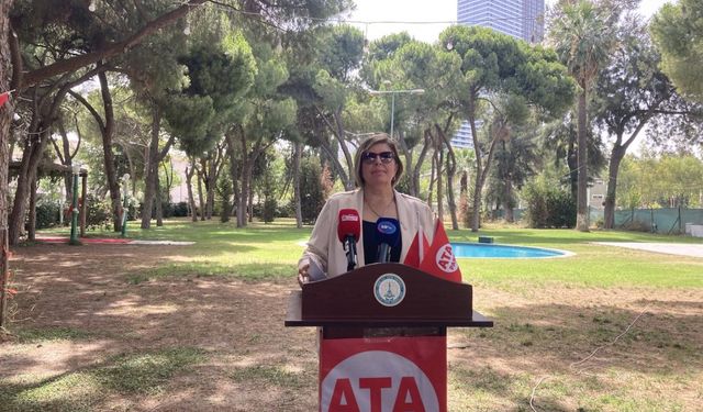 İzmir’de Ormanlar, Hayatlar ve Emekler Kül Oldu
