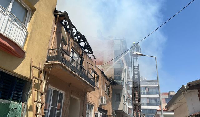 İncirliova’da korkutan yangın: Ev küle dönerken çocuk son anda kurtarıldı