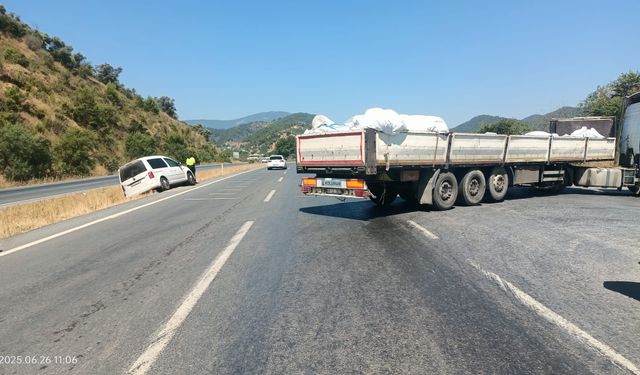 Milas-Söke Karayolu’nda maddi hasarlı trafik kazası yaşandı