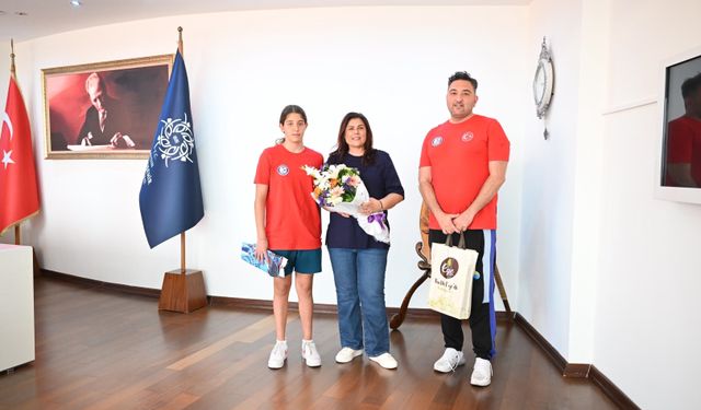 Aydınlı yüzücü Grand Prix’te üçüncü oldu