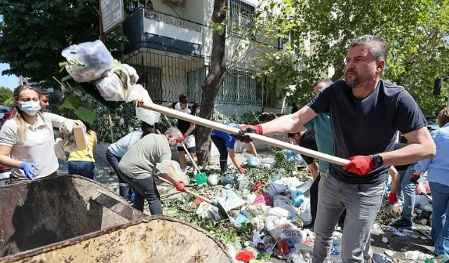 Buca Belediye Başkanı Duman, çöpler için sahaya indi