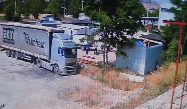 Çalıştığı Depodan Malzeme Çalan Şüpheliler Yakalandı