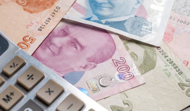 Emekliye bayram öncesi 15 bin TL destek