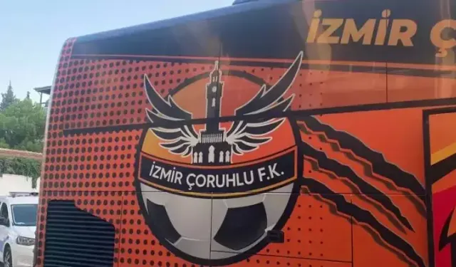 İzmir Çoruhlu FK’da 8 Futbolcuyla Yollar Ayrıldı