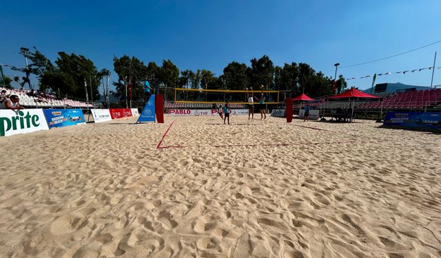 Plaj voleybolunun yıldızları İzmir’de buluşuyor