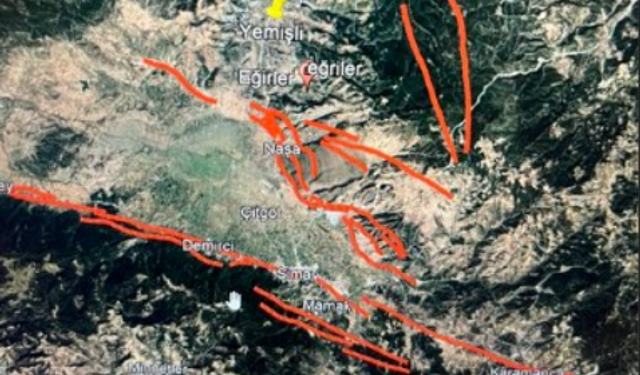 Naci Görür’den Deprem Sonrası Uyarı: “Bölge Geriliyor, Dirençli Yerleşim Şart!”