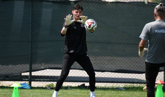 Manisa FK kamp çalışmalarını sürdürüyor