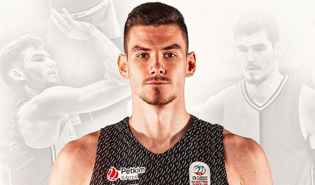 Petkimspor’dan Blumbergs Hamlesi