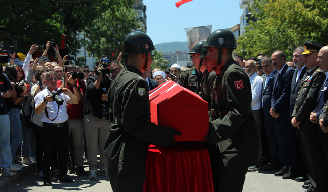 Şehit Ege Akar son yolculuğuna uğurlandı