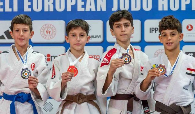 Yunusemreli judocular Avrupa Kupası’ndan iki madalya ile döndü