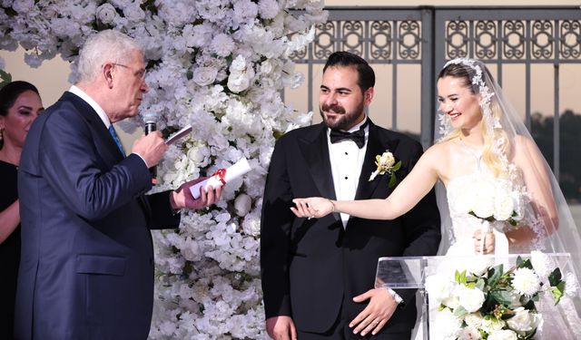Dervişoğlu Nikah Şahidi Oldu, Genç Çifte 100 Fidan Bağışladı