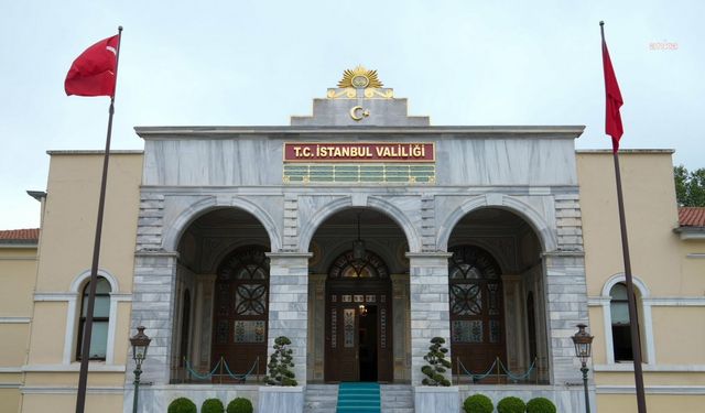 Balıkesir'de 6,1 büyüklüğünde deprem... İstanbul Valiliği: An itibariyle herhangi bir olumsuzluk yaşanmamış olup, saha ekiplerimiz tarama çalışmalarına başlamıştır