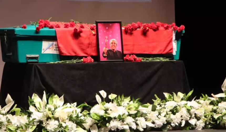 Ali Özgentürk, memleketi Adana’da son yolculuğuna uğurlandı