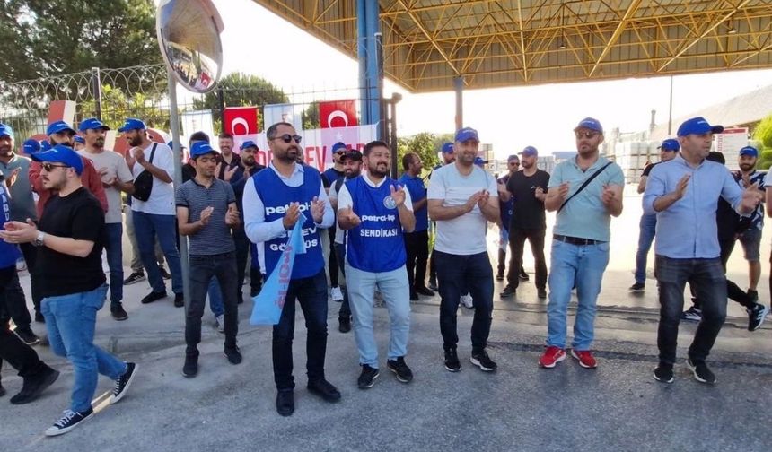 İzmir'in dev boya fabrikasında grev! 300 işçi iş bıraktı