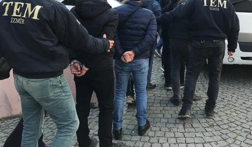 İzmir Merkezli 4 İlde FETÖ Operasyonu