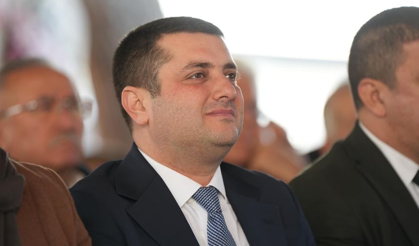 Başkan Demir profil resmini değiştirdi: Hesabı Askıya Alındı