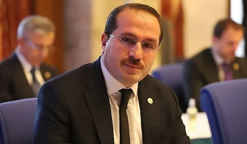 AK Partili Kırkpınar'dan Tugay'a Tepki: “Hizmet Yerine Bahane Üretiyor”