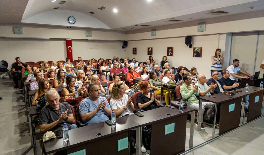 Karşıyaka’da afet gönüllüleri eğitime başladı