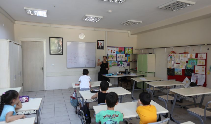 Bayraklı’da çocuklara ücretsiz yaz eğitimi fırsatı
