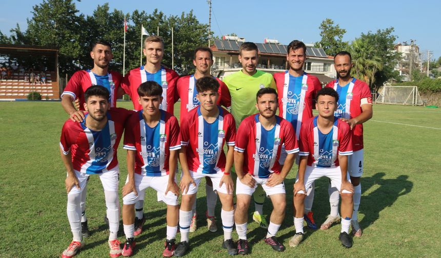 Foça Belediyespor play-off öncesi moral depoladı