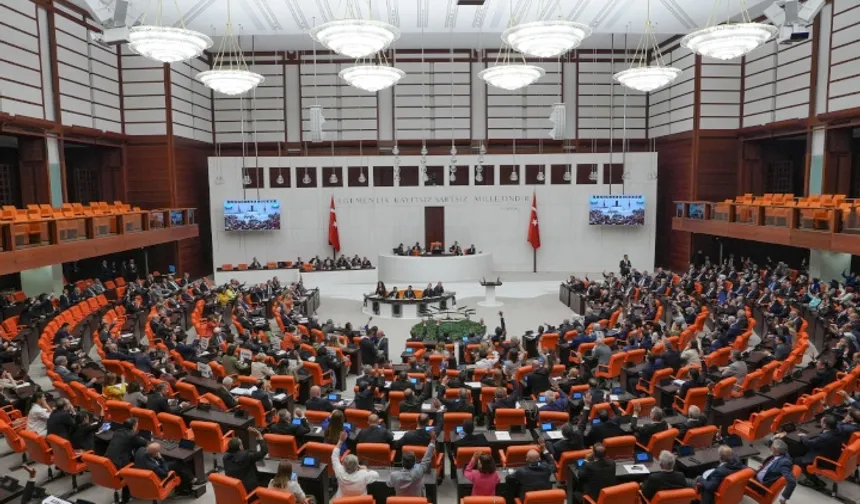 Noterlikten ceza hukukuna: 10. yargı paketi yasalaştı