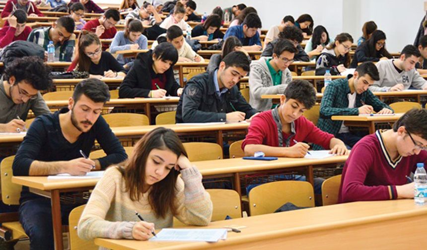 Binlerce aday ter döküyor! YKS’nin ilk oturumu başladı