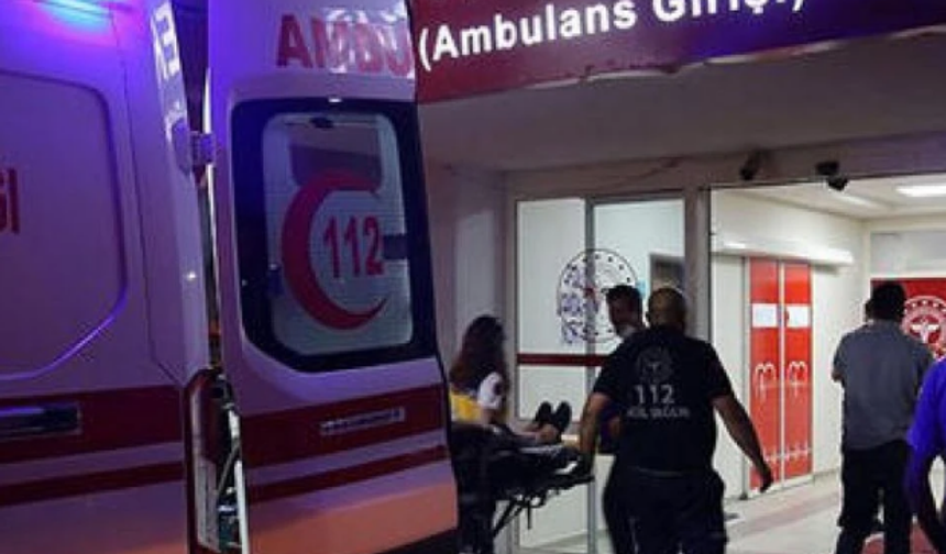 Urla’da Denize Giren 77 Yaşındaki Arif A. Boğulma Tehlikesi Geçirdi