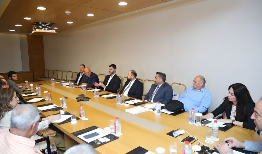 Türkiye ve Azerbaycan iş dünyası Bakü’de buluştu