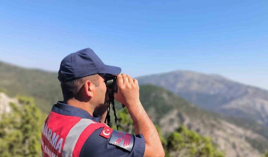Uşak jandarması ormanlık alanlarda kuş uçurtmuyor