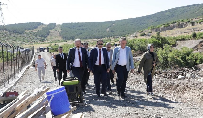 Vali Musa Işın, Tavşanlı’da ’Doğal Yaşam Alanı Projesi’ için arazi incelemesinde bulundu