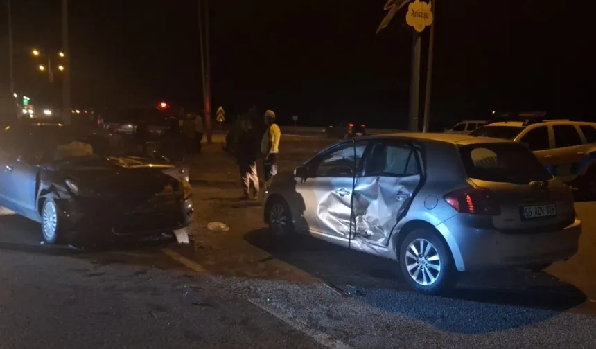İki otomobilin çarpıştığı kazada 6 kişi yaralandı