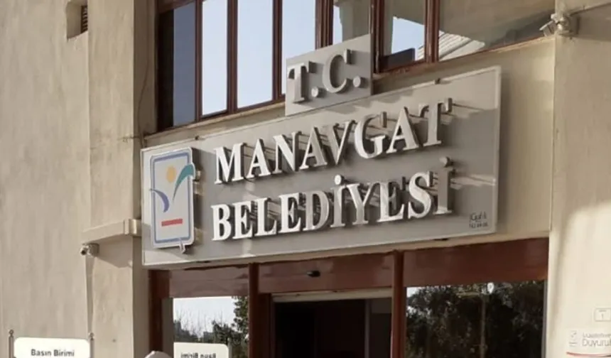 Manavgat Belediyesine operasyon: Başkan Kara ve 35 kişi hakkında gözaltı kararı