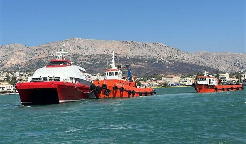 Çeşme-Sakız seferinde gemi arızası!
