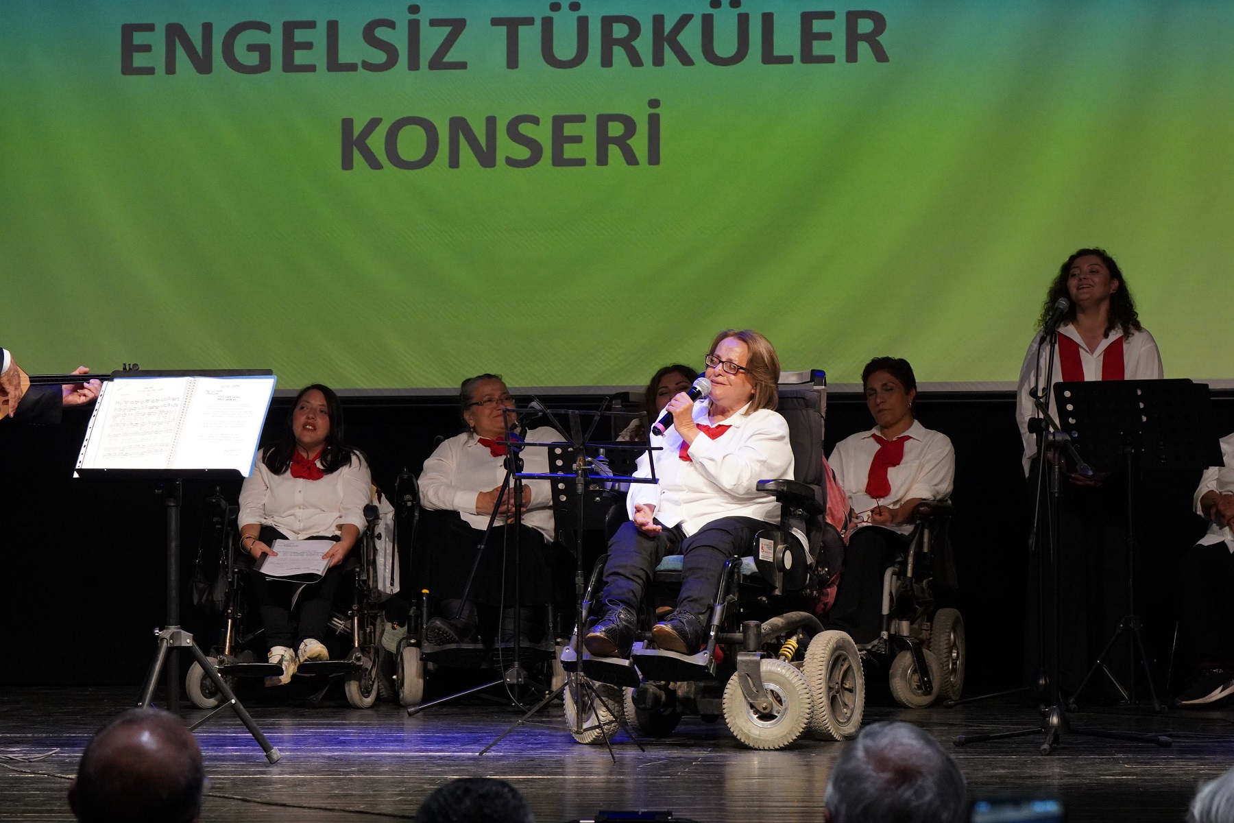 Gaziemir’de Engelsiz Türküler 1