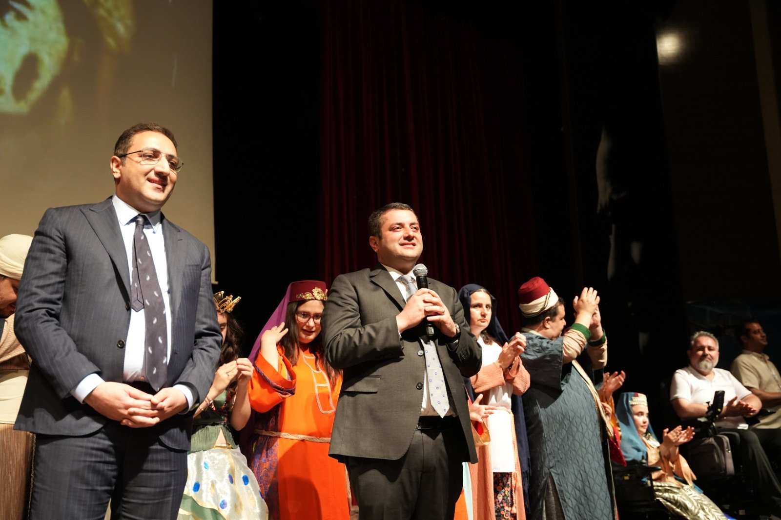 Torbalı’da Engelliler Haftası’nda “Kalpten Kalbe Yunus Emre” Tiyatrosu 7