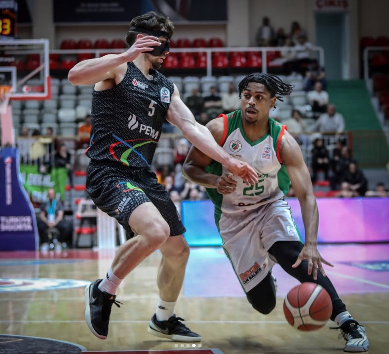 Türkiye Sigorta Basketbol Süper Ligi 1