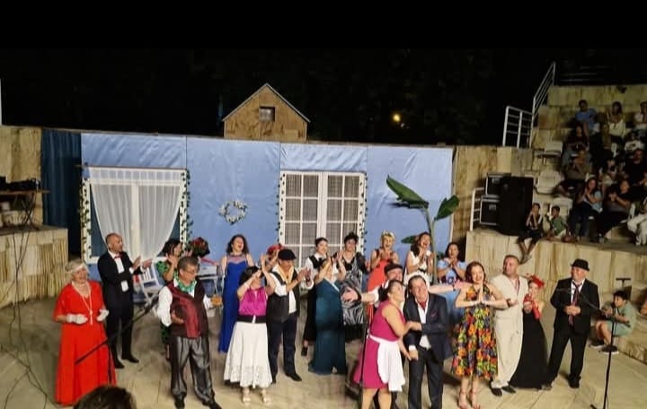 Efes Selçuk'ta Sanat Ve Dayanışma Amfi Tiyatro Sahnesinde Buluştu (3)