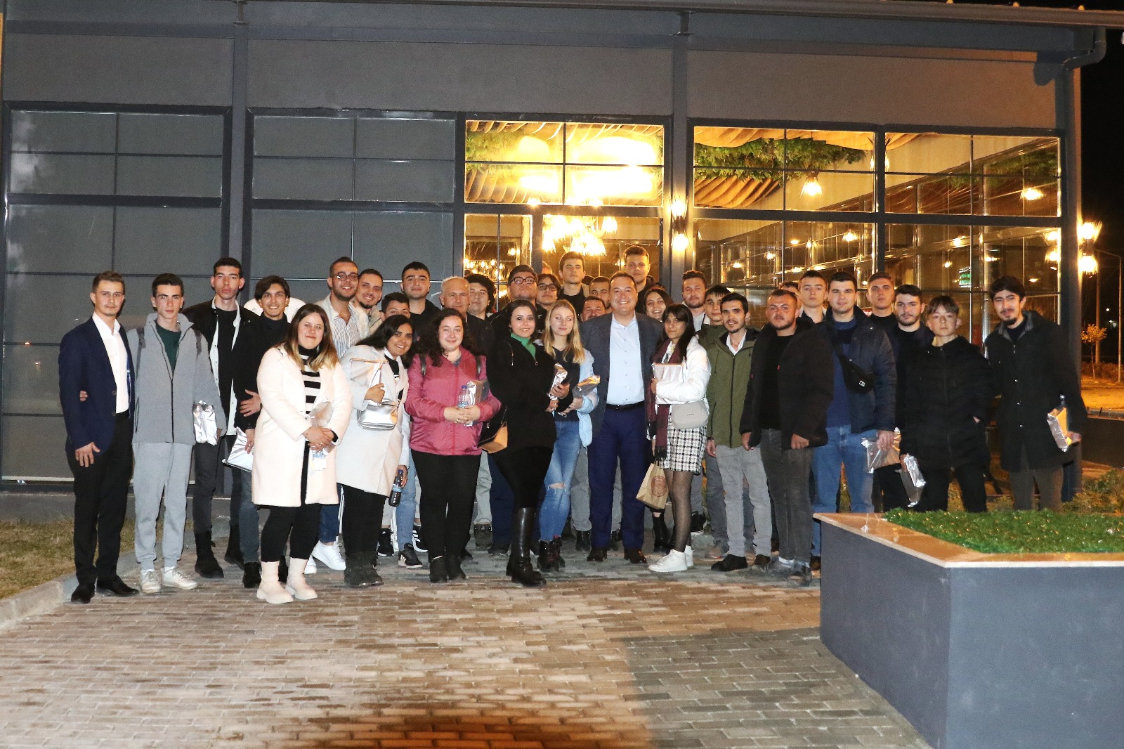 Manisa, “Öğrenci Dostu Şehirler” Sıralamasında Türkiye Üçüncüsü Oldu (8)-1