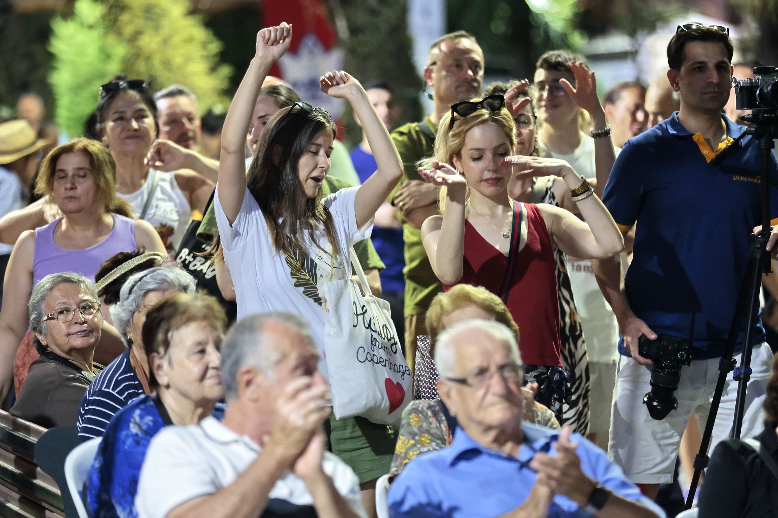 Konak’ta Yazın Coşkusu Müzikle Buluştu (3)